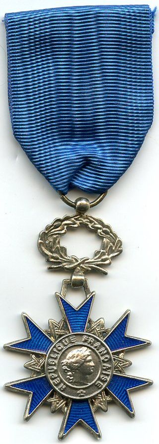 Ordre national du merite chevalier FRANCE